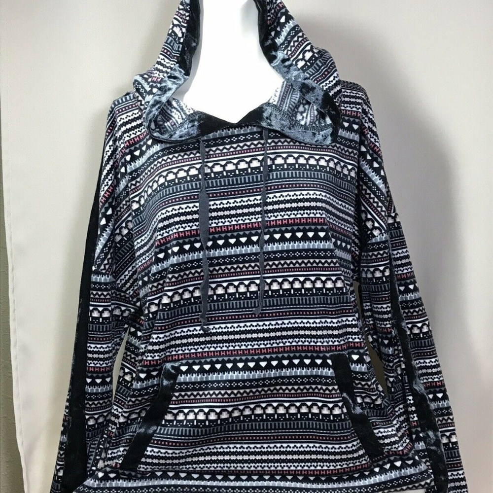 Simply Vera Wang Aztec Multi Color pullover Hoodie